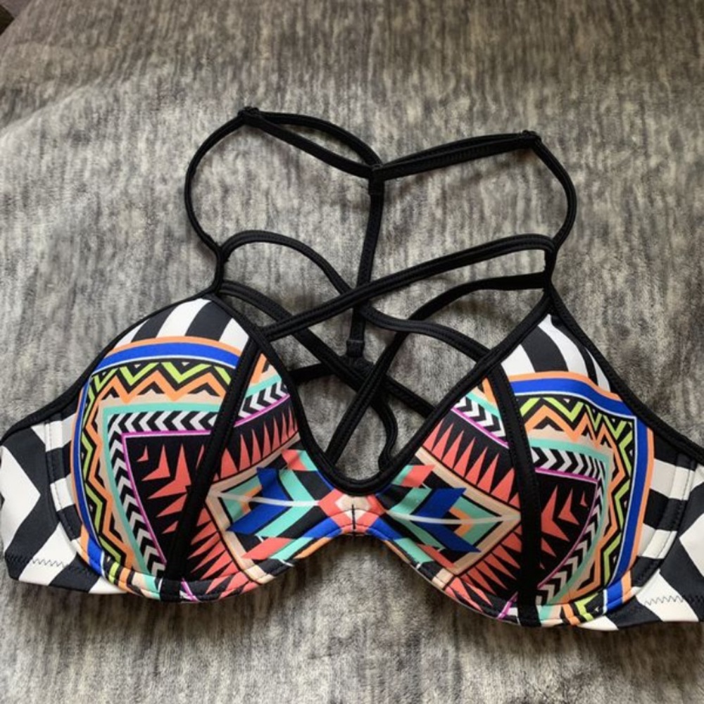Swim suit top